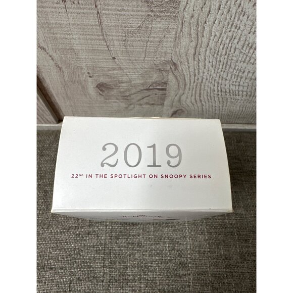 Hallmark Keepsake 2019 Golfer Snoopy Ornament Peanuts Series With Box - Picture 6 of 8